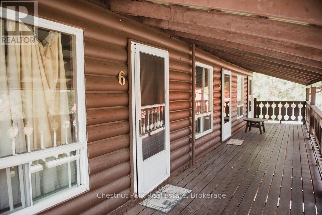 Motel Entrance / Deck - 51 Stevens Road, Temagami, ON