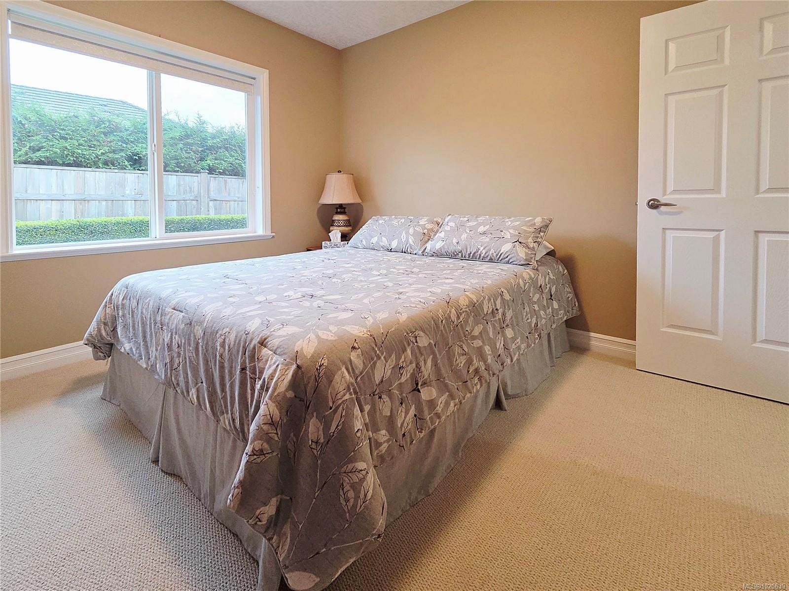 2040 Sussex Dr, Courtenay, BC