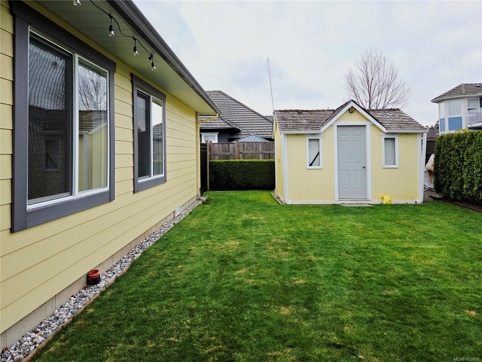 2040 Sussex Dr, Courtenay, BC