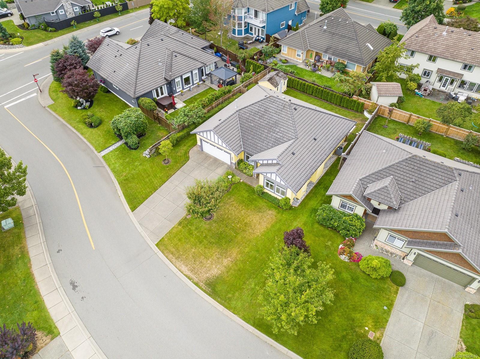 2040 Sussex Dr, Courtenay, BC