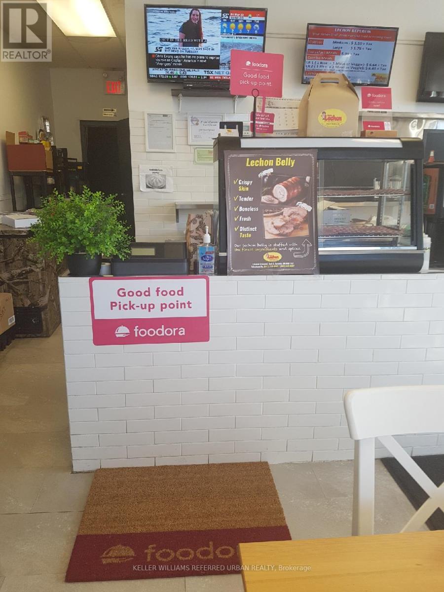 2 - 1 Romar Crescent W, Toronto, ON