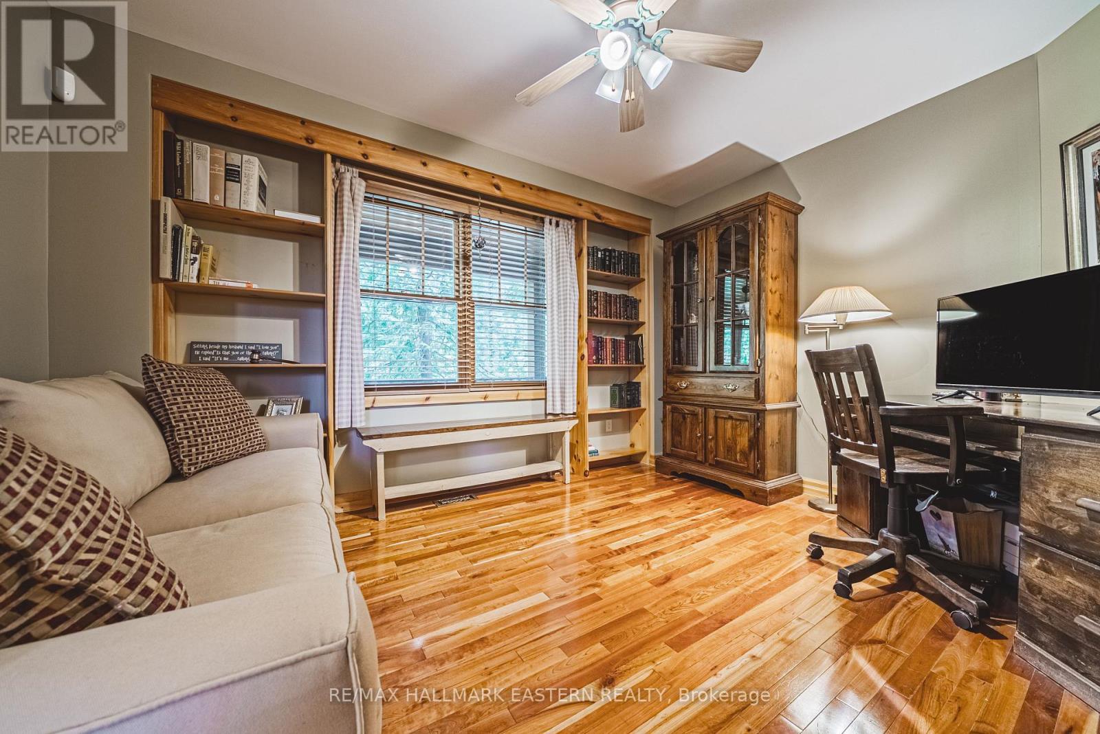 538 Rishor Avenue, Douro-Dummer, ON - Indoor Photo Showing Office