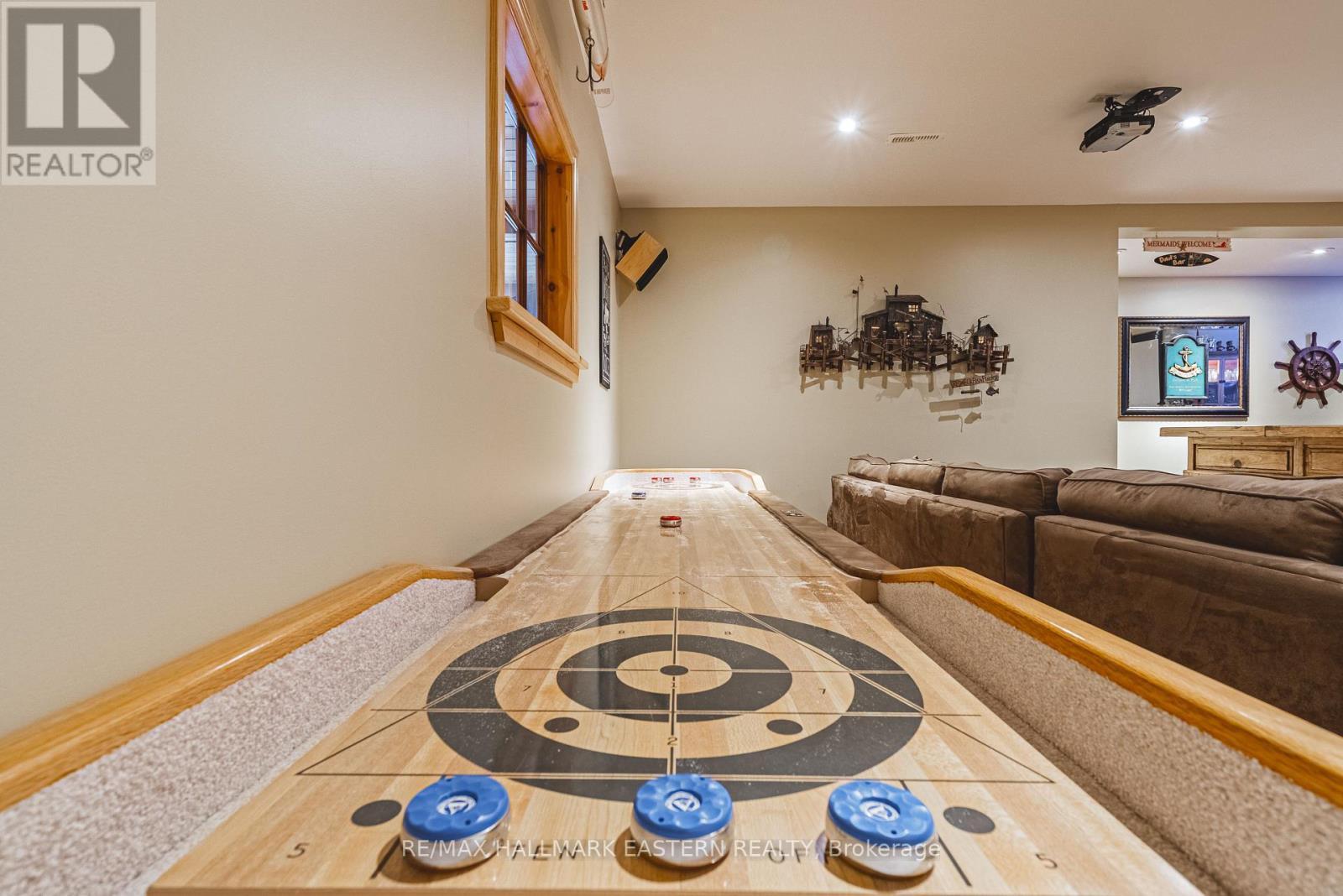 538 Rishor Avenue, Douro-Dummer, ON - Indoor Photo Showing Other Room