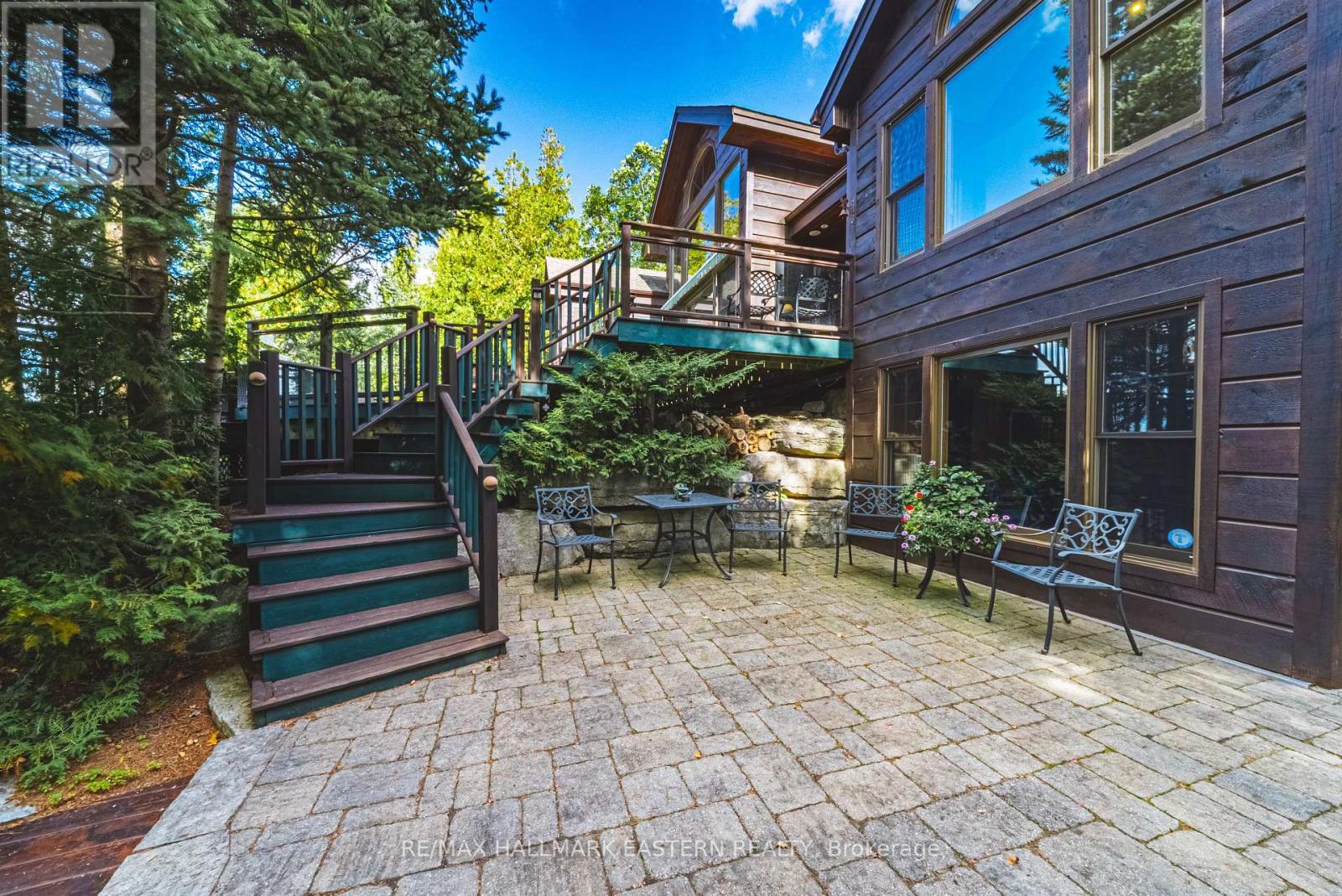 538 Rishor Avenue, Douro-Dummer, ON - Outdoor