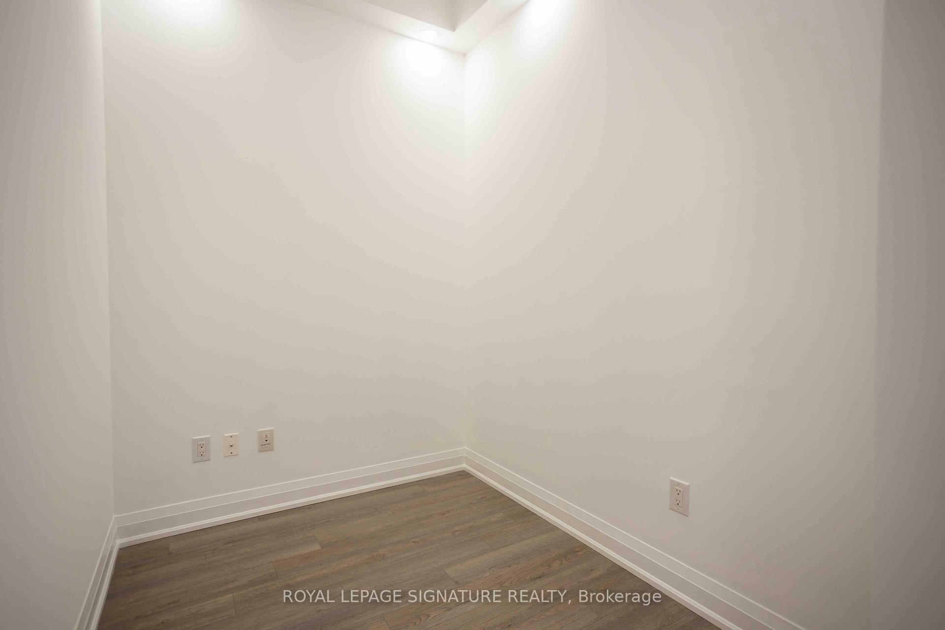 613-8763 Bayview Avenue, Richmond Hill, ON - Indoor Photo Showing Other Room