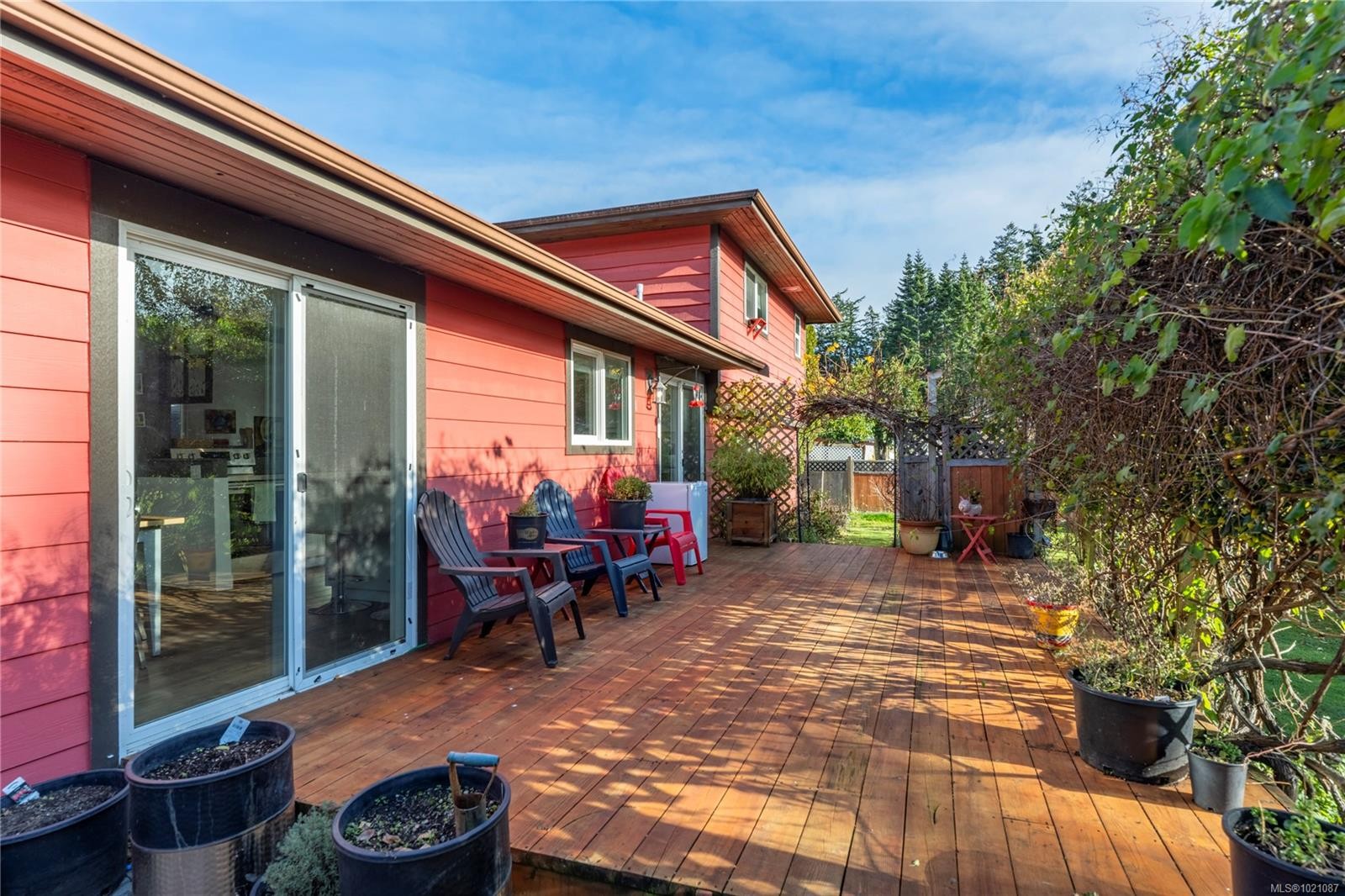 1592 Dalmatian Dr, Parksville, BC