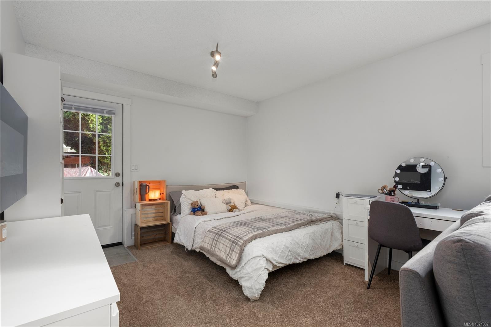 1592 Dalmatian Dr, Parksville, BC