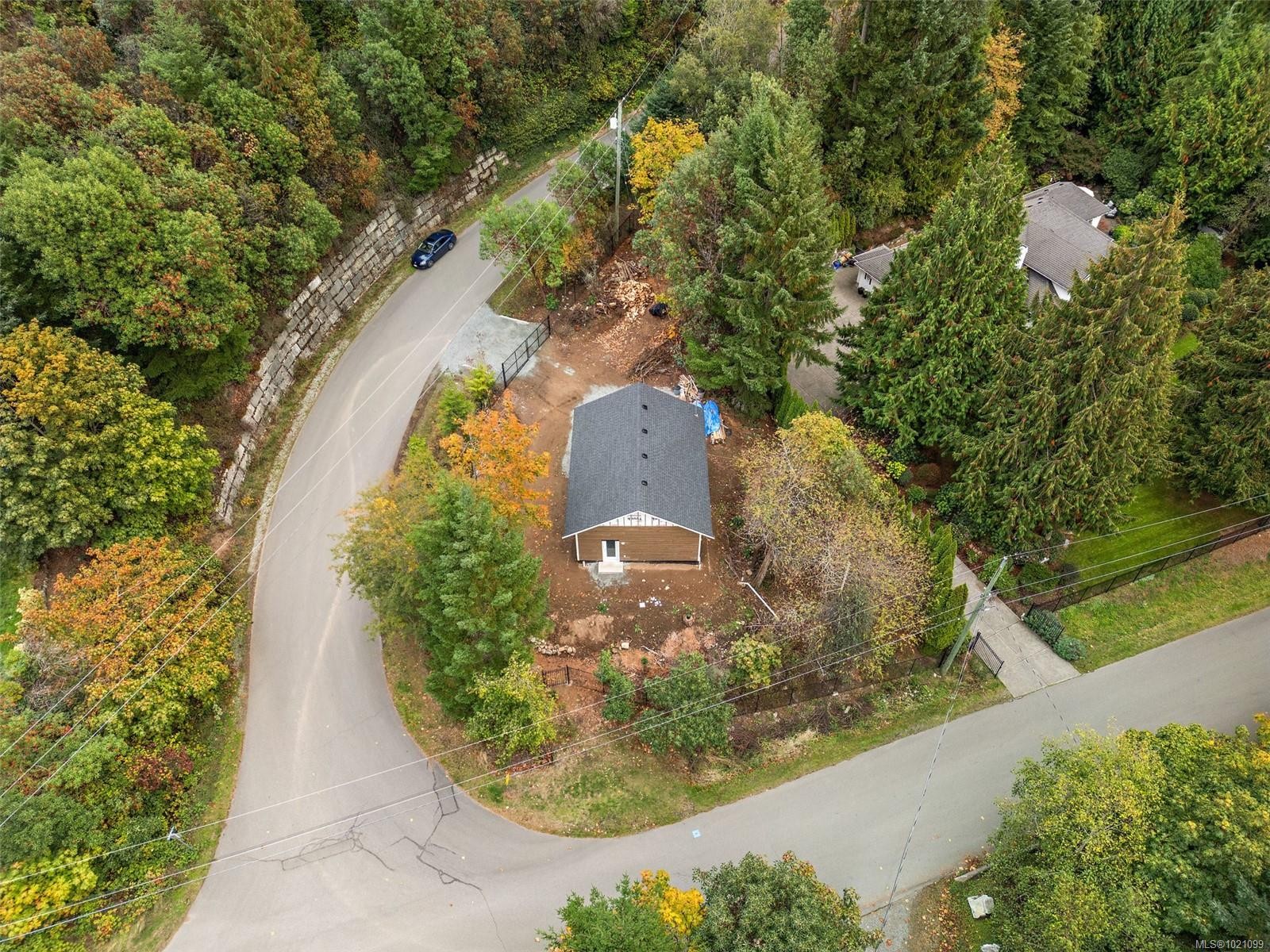 11327 Nitinat Rd, North Saanich, BC