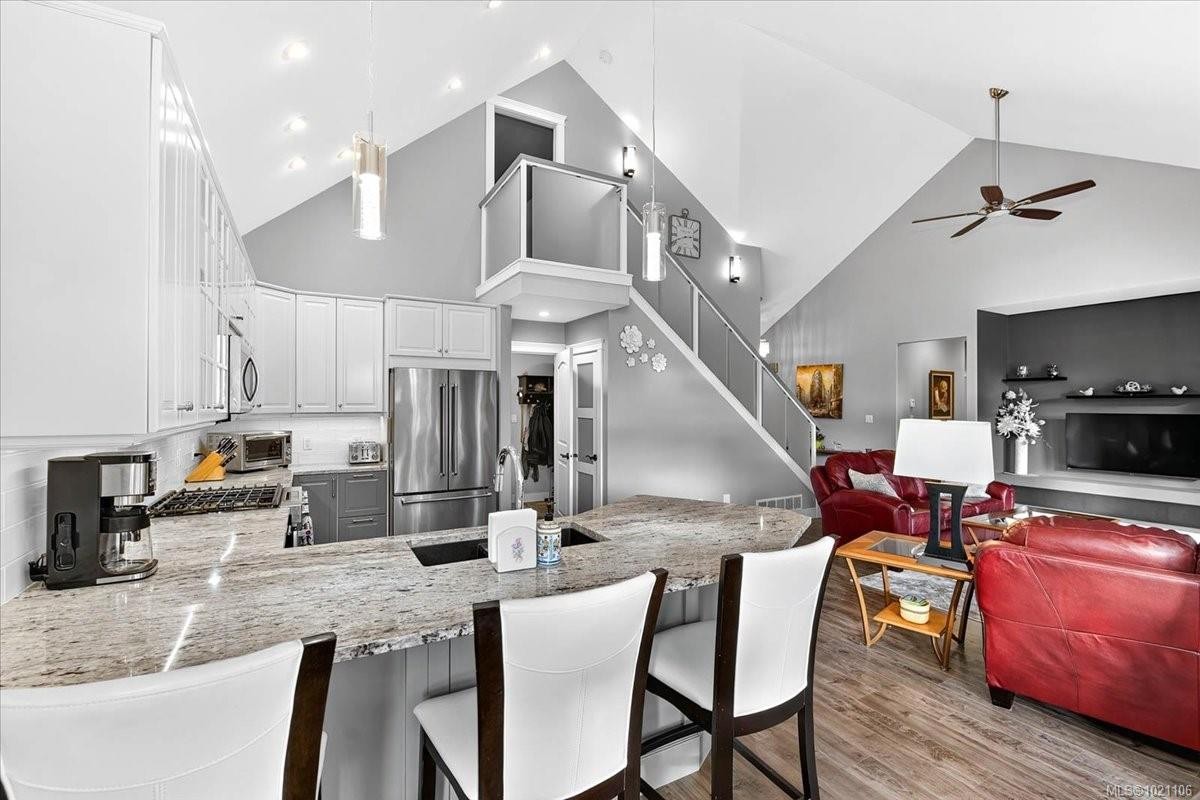 5150 Maebelle Rd, Port Alberni, BC