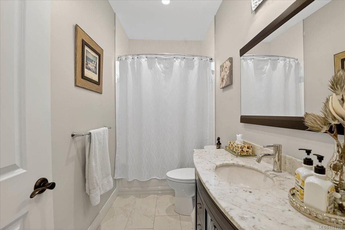 5150 Maebelle Rd, Port Alberni, BC