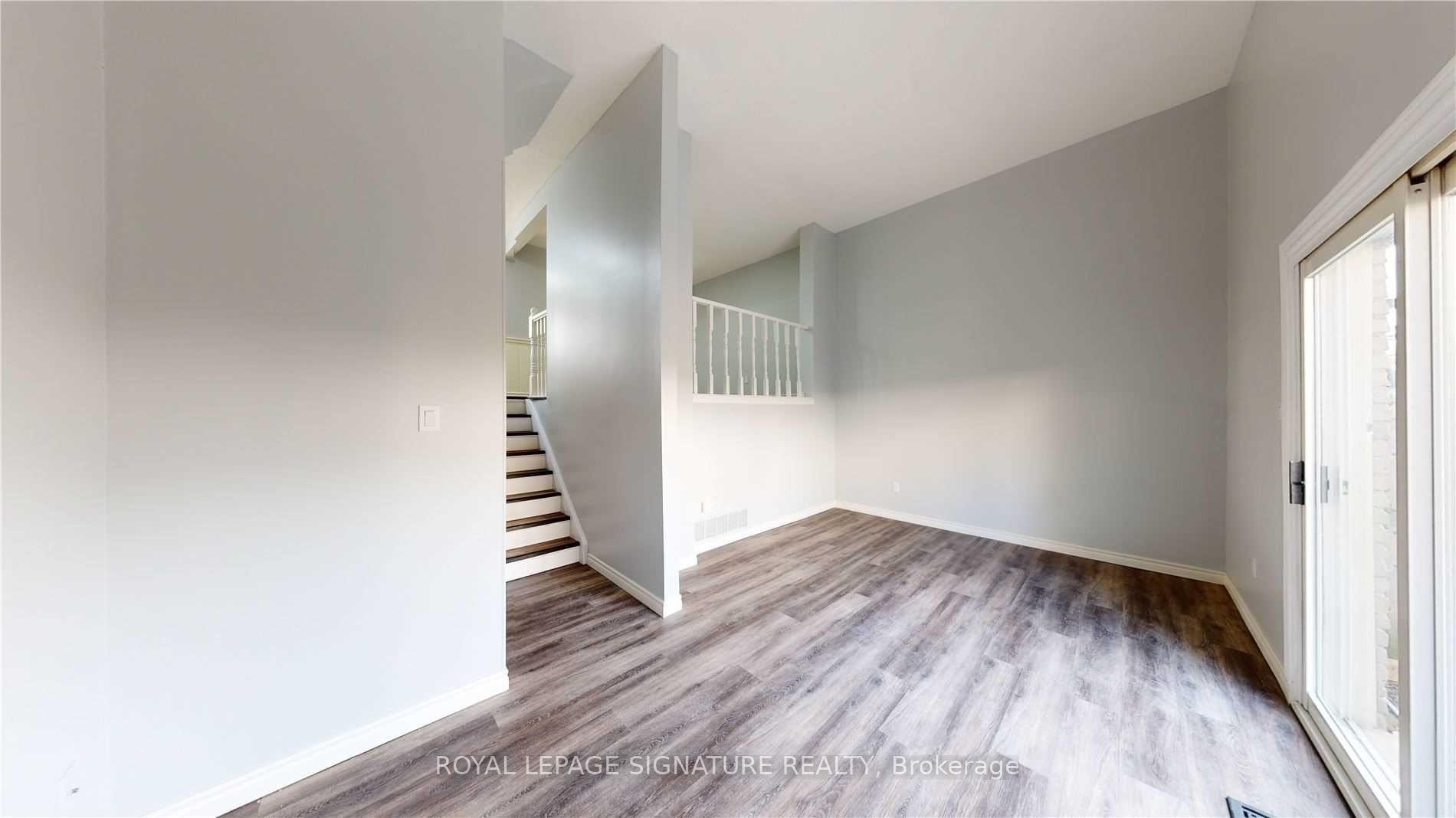 43-51 Paulander Drive, Kitchener, ON - Indoor Photo Showing Other Room