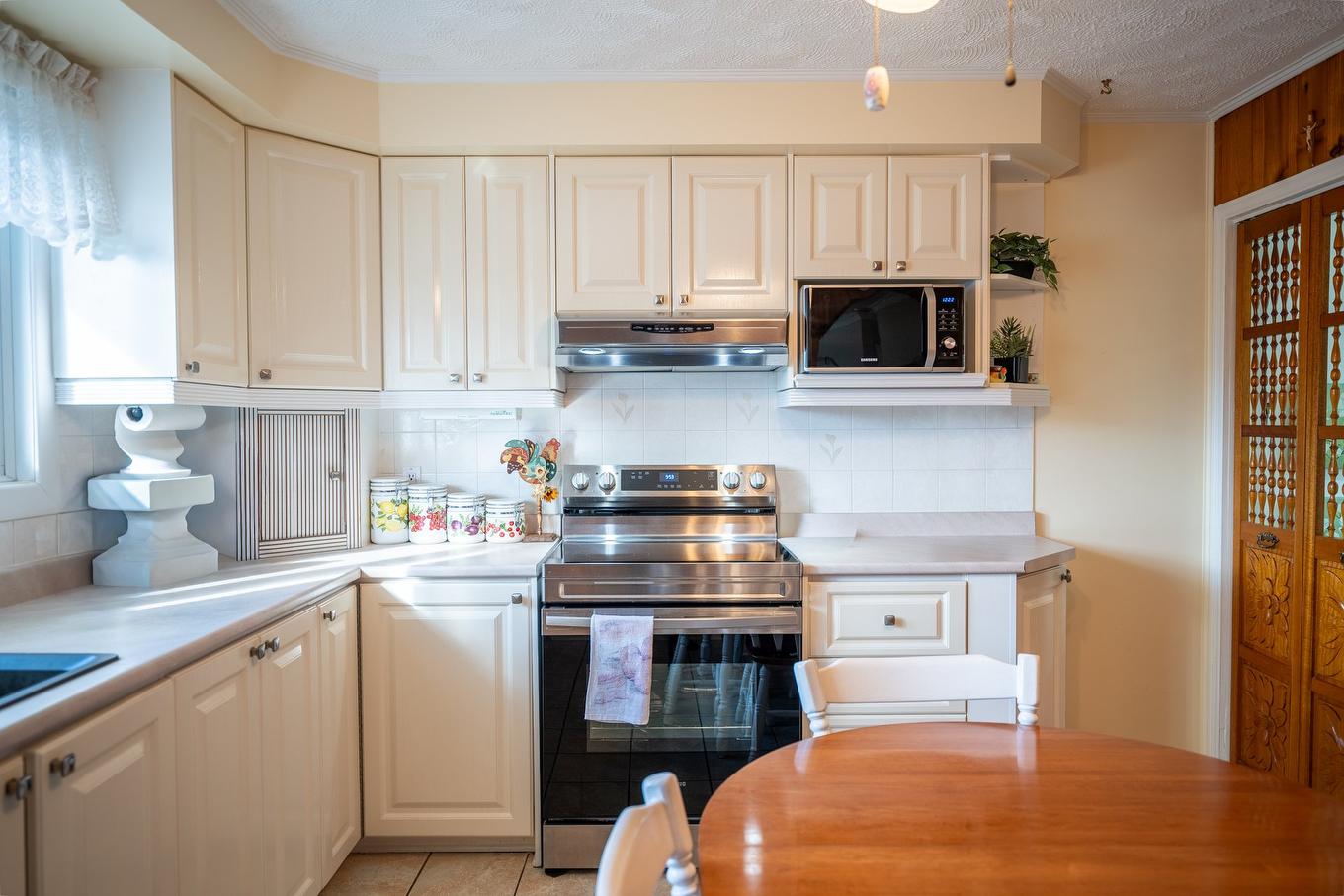Kitchen - 2559 Rue Joliette, Longueuil (Le Vieux-Longueuil), QC - Indoor Photo Showing Kitchen