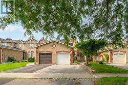 77 STUART ROAD Clarington (Courtice), ON L1E 2A2