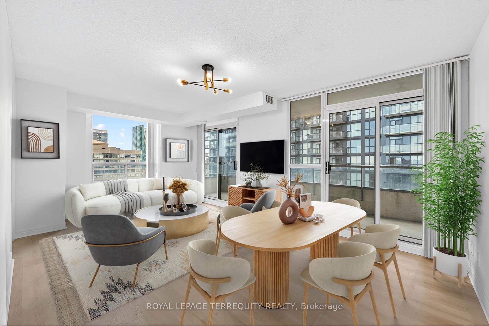 2610-23 Hollywood Avenue, Toronto, ON - Indoor Photo Showing Dining Room