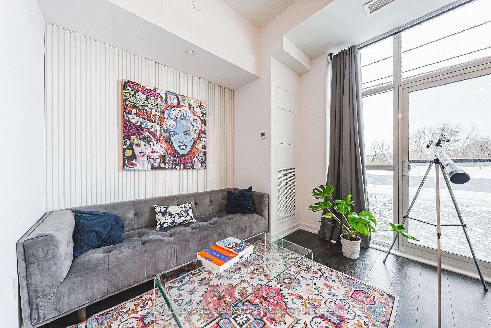 102-470 Dundas Street E, Hamilton, ON - Indoor