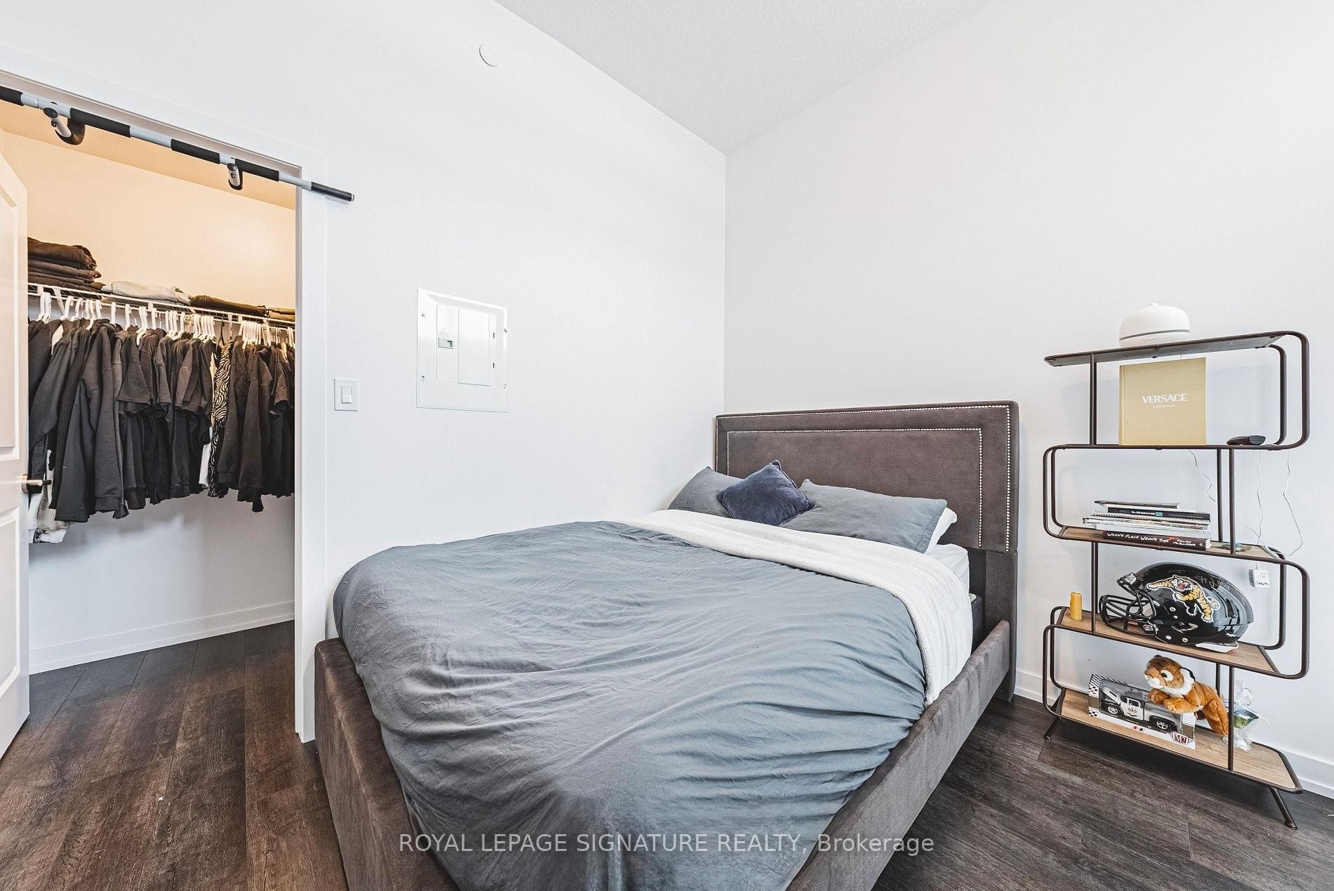 102-470 Dundas Street E, Hamilton, ON - Indoor Photo Showing Bedroom