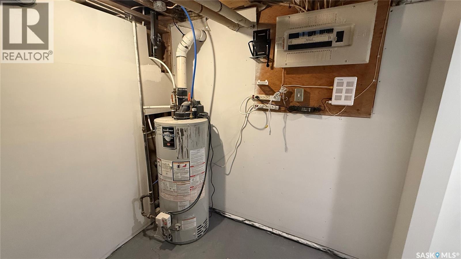 4124 4Th Avenue, Regina, SK - Indoor Photo Showing Basement