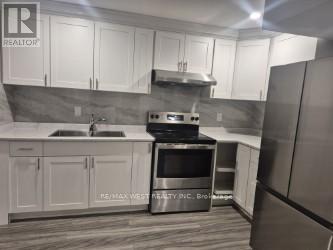 12 Yellow Avens Boulevard, Brampton, ON