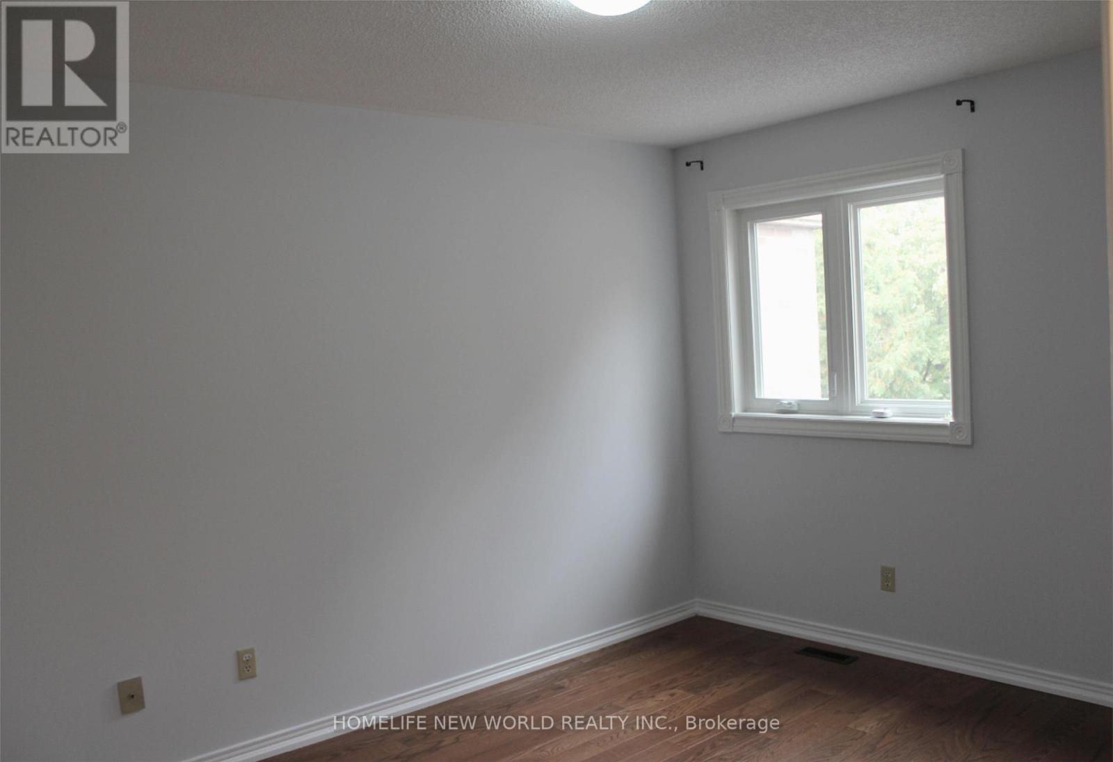 328 Port Royal Trail, Toronto, ON - Indoor Photo Showing Other Room
