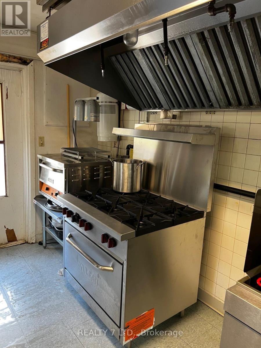 14276 Highway 41, Cloyne Road, Addington Highlands, ON