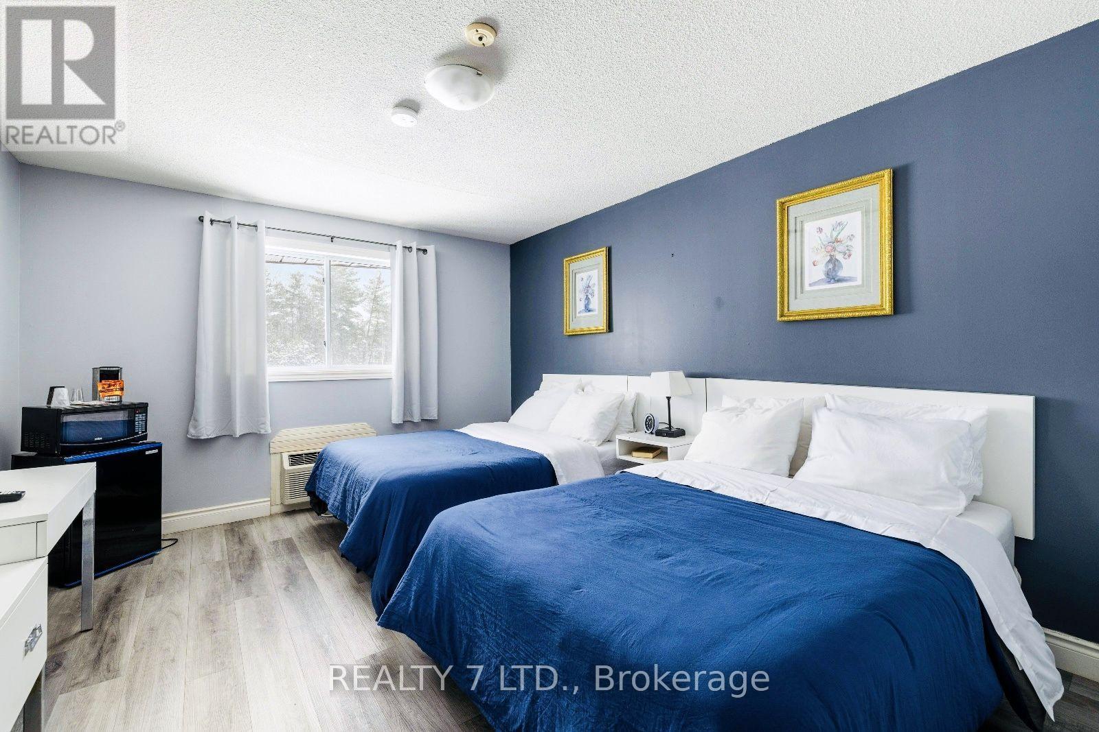 14276 Highway 41, Cloyne Road, Addington Highlands, ON