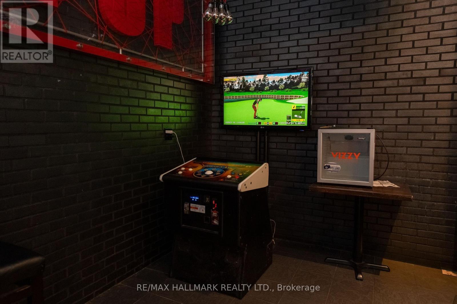 800 Main Street E, Milton, ON