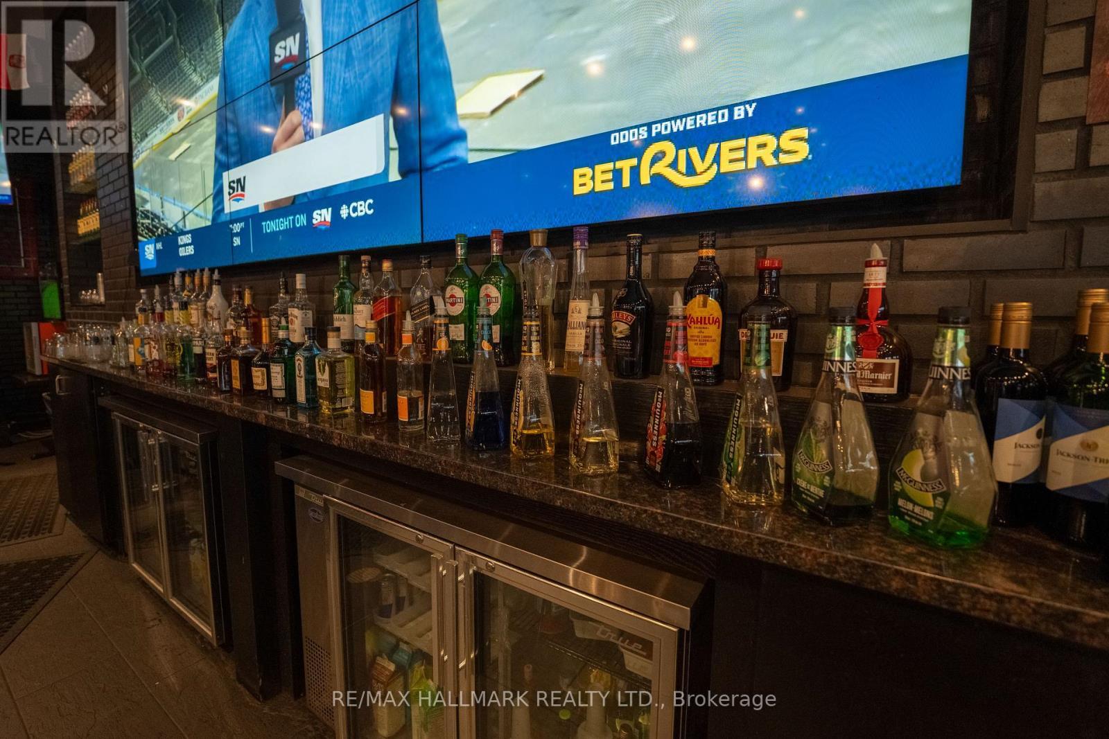 800 Main Street E, Milton, ON