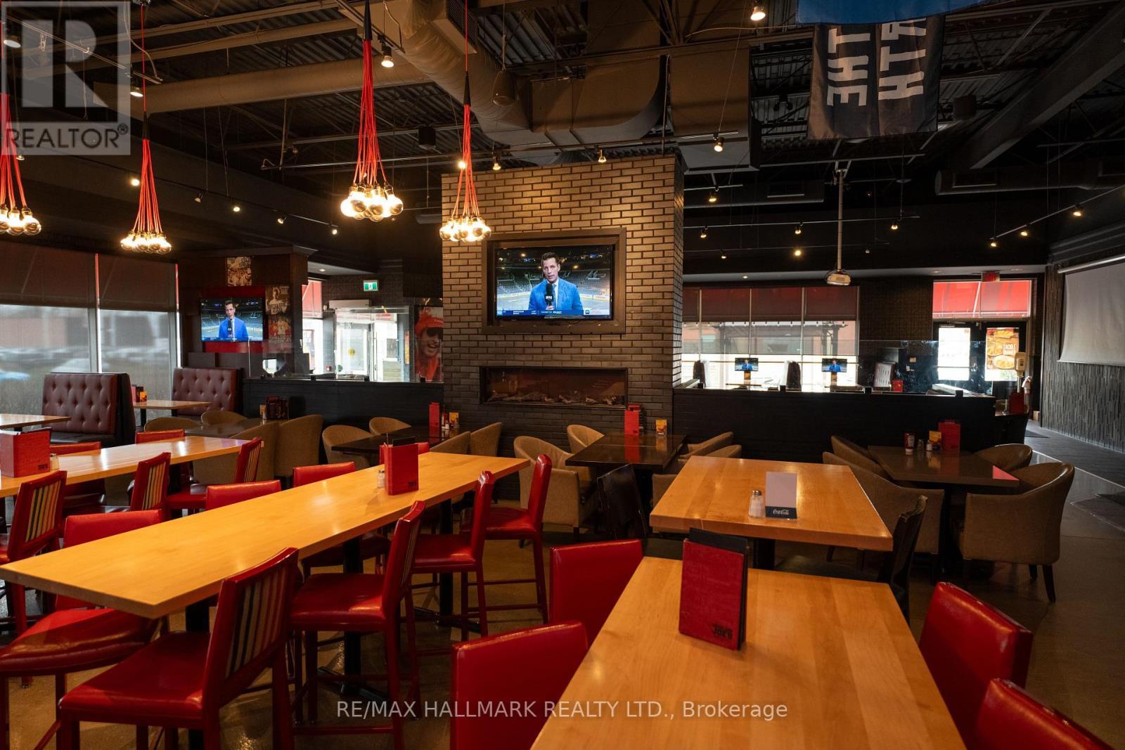 800 Main Street E, Milton, ON