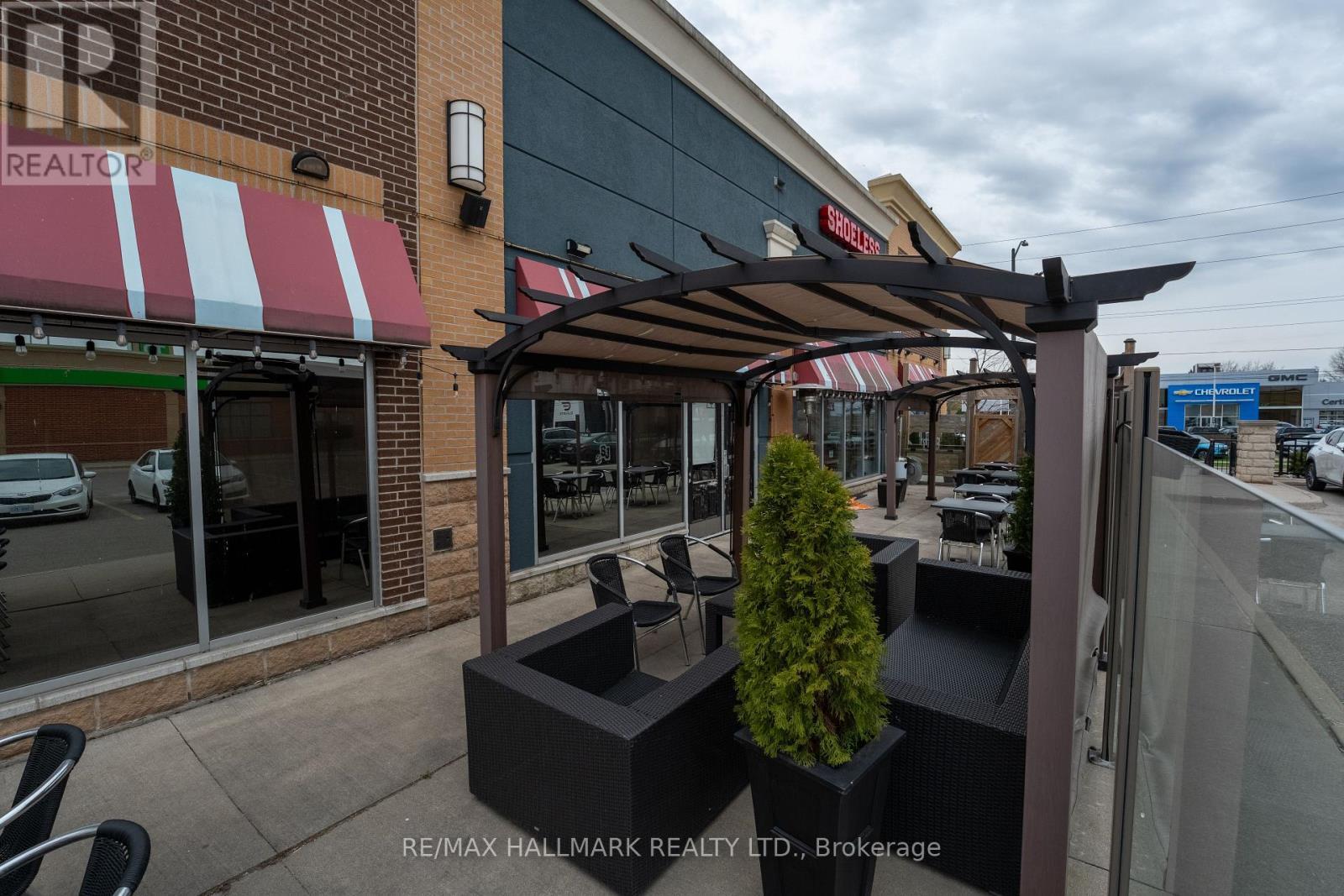 800 Main Street E, Milton, ON