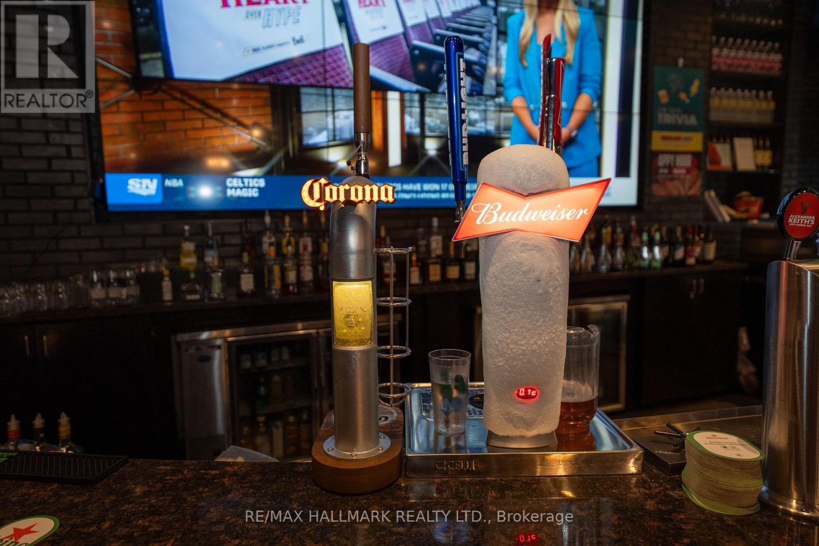 800 Main Street E, Milton, ON