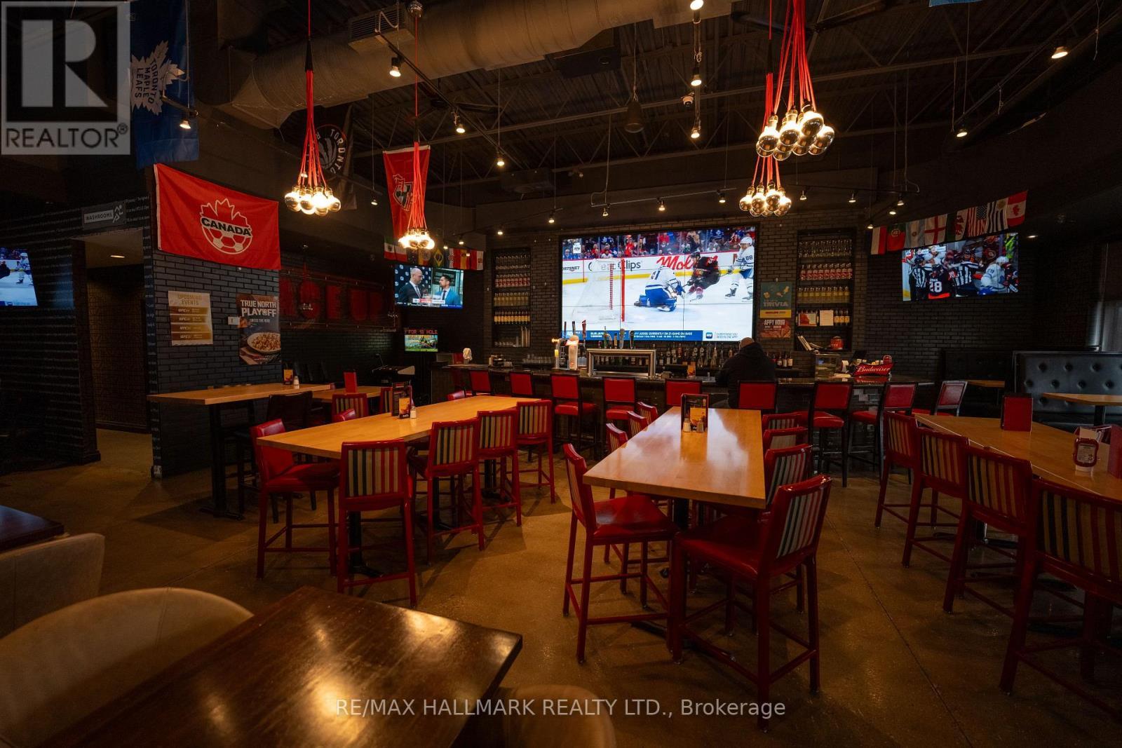 800 Main Street E, Milton, ON