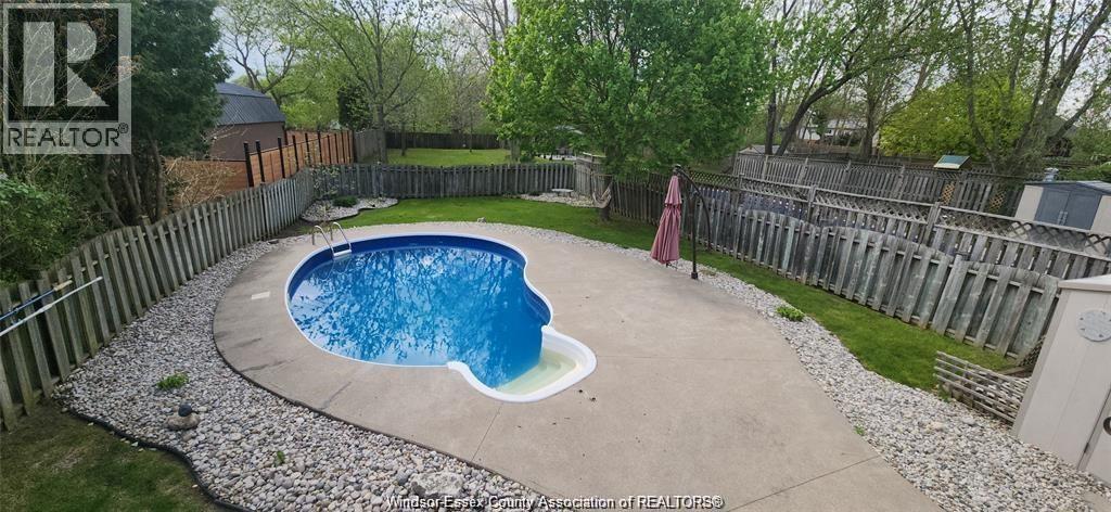 4369 Northwood Lakes, Windsor, ON - Outdoor With In Ground Pool With Backyard
