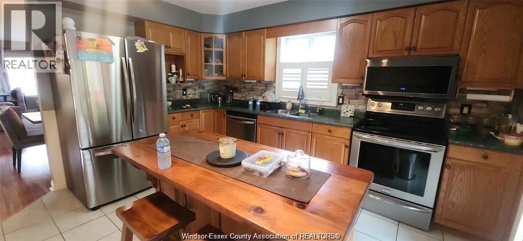 4369 Northwood Lakes, Windsor, ON - Indoor Photo Showing Kitchen