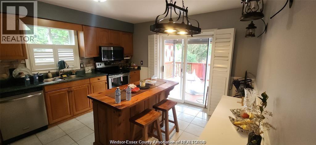 4369 Northwood Lakes, Windsor, ON - Indoor Photo Showing Kitchen