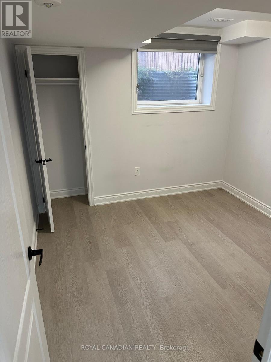 Bsmt - 15 Fordham Road, Brampton, ON - Indoor Photo Showing Other Room