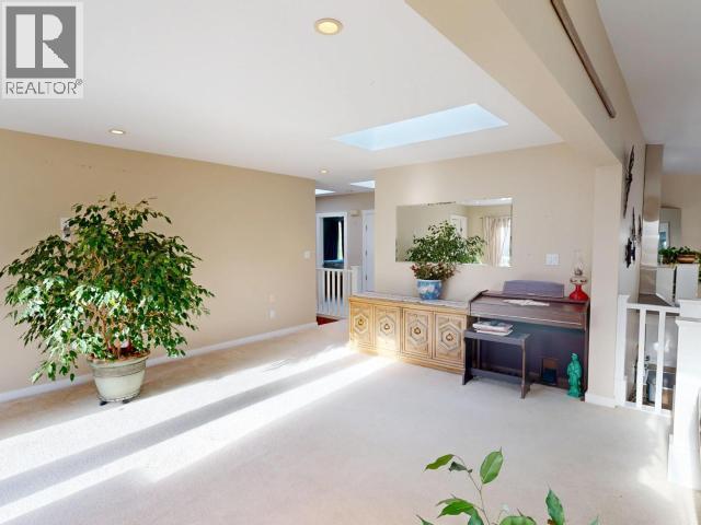 3004 Pebble Beach Road, Powell River, BC - Indoor Photo Showing Other Room