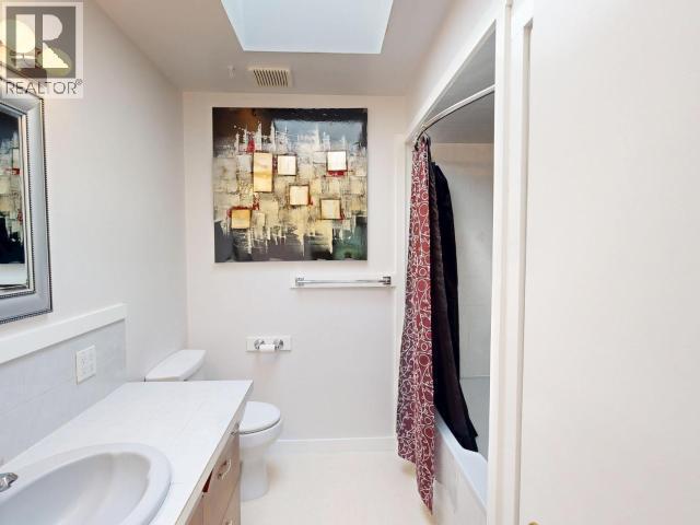 3004 Pebble Beach Road, Powell River, BC - Indoor Photo Showing Bathroom