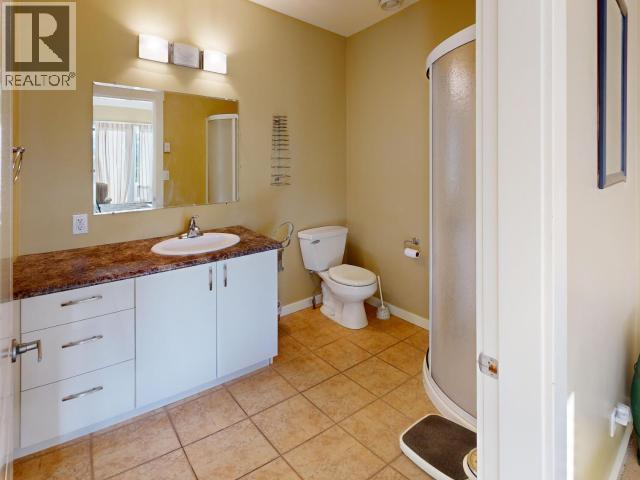 3004 Pebble Beach Road, Powell River, BC - Indoor Photo Showing Bathroom
