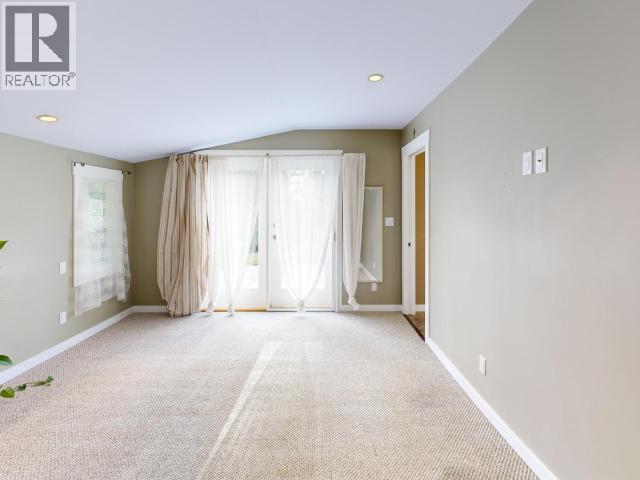 3004 Pebble Beach Road, Powell River, BC - Indoor Photo Showing Other Room