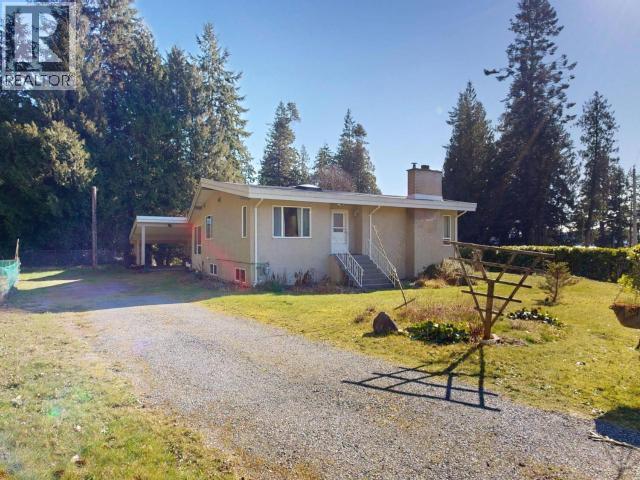 3004 Pebble Beach Road, Powell River, BC - Outdoor