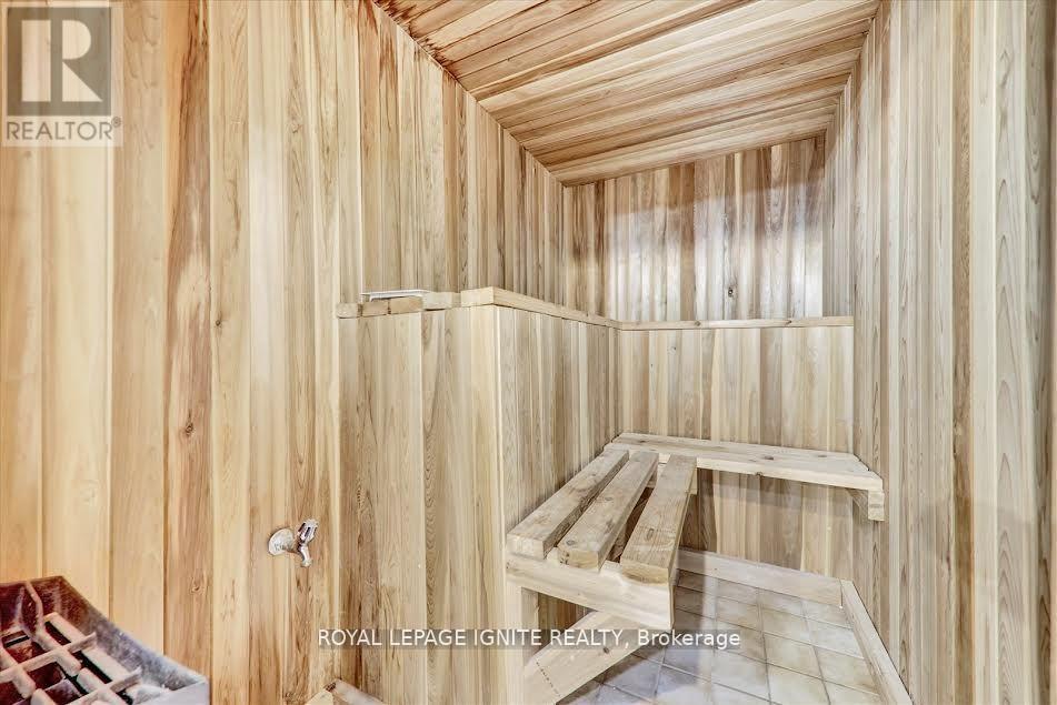 Bsmt - 36 Hillside Drive, Brampton, ON - Indoor