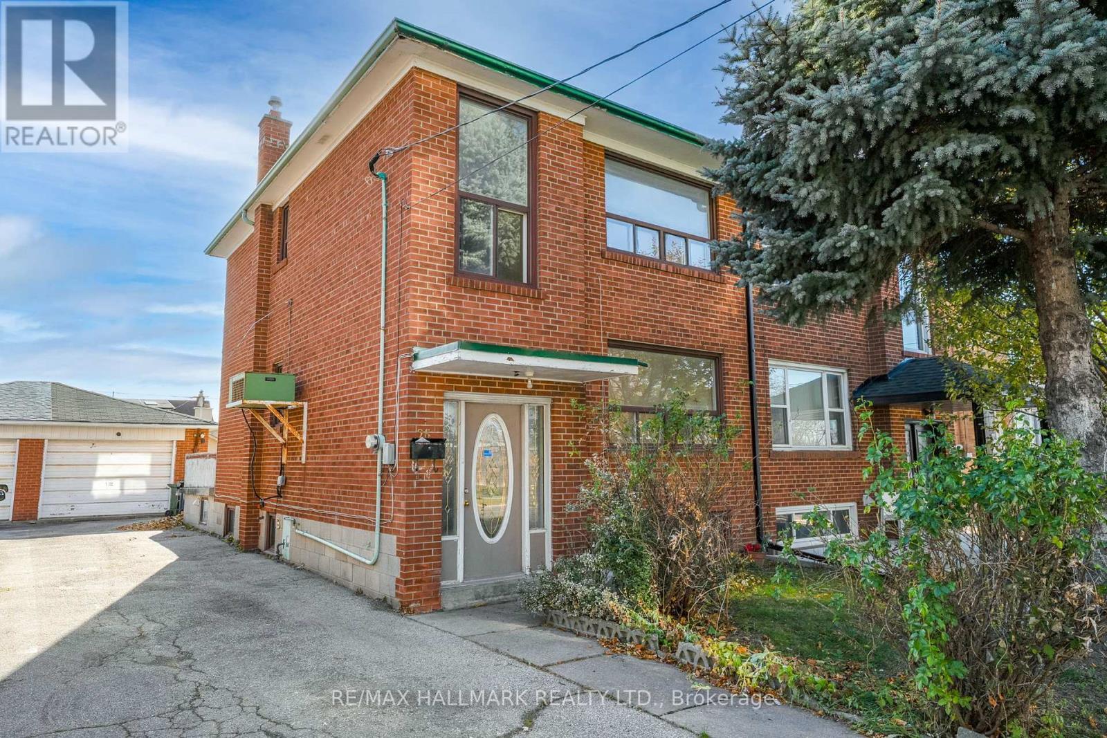 25 Falstaff Avenue, Toronto, ON - Outdoor