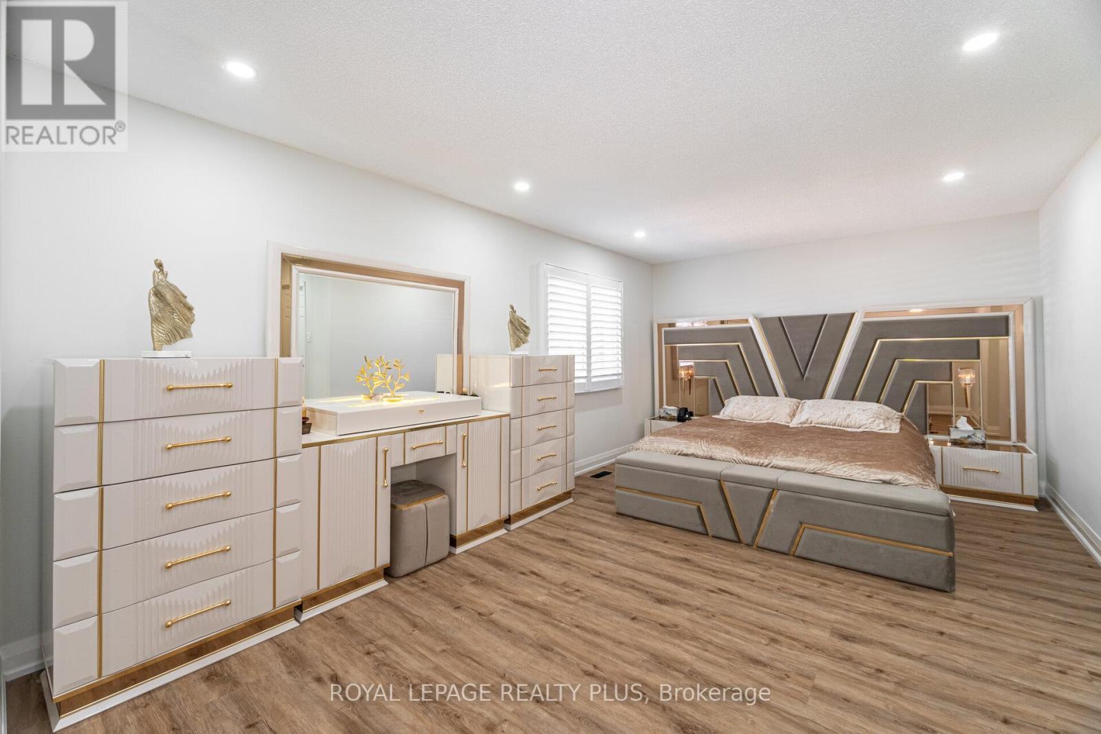 4635 Regents Terrace, Mississauga, ON - Indoor Photo Showing Bedroom