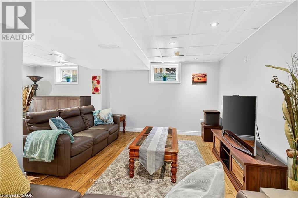 Fully finished basement - 39 Wilbur Drive, Hamilton, ON - Indoor