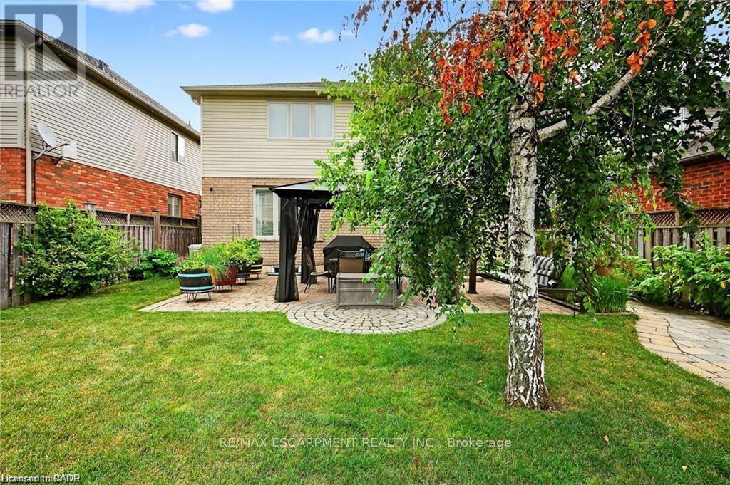 Yard w/gazebo, shed, fenced yard, interlock patio - 39 Wilbur Drive, Hamilton, ON - Outdoor