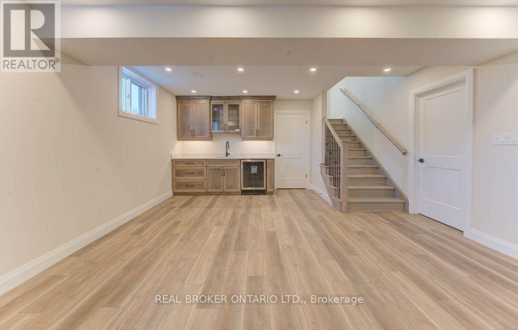 80 South Parkwood Boulevard, Woolwich, ON - Indoor