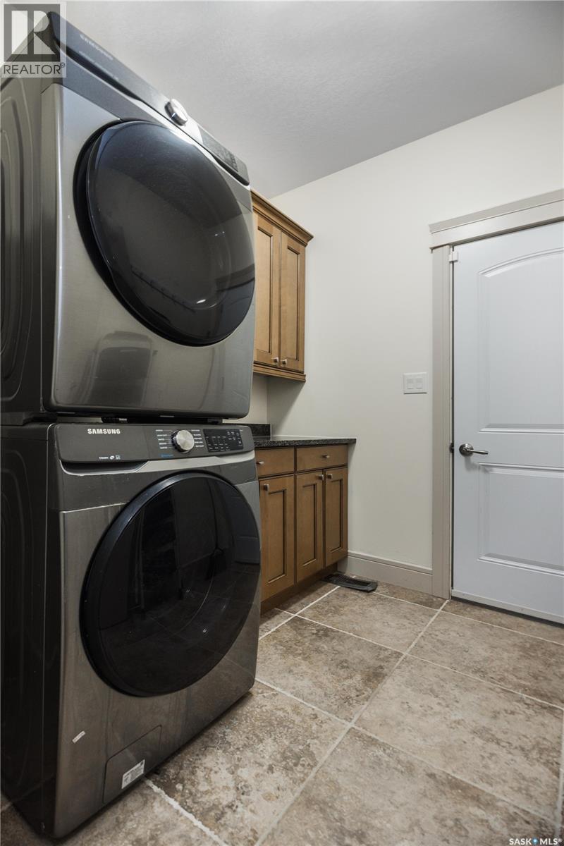 2966 Lakeview Drive, Prince Albert, SK - Indoor Photo Showing Laundry Room