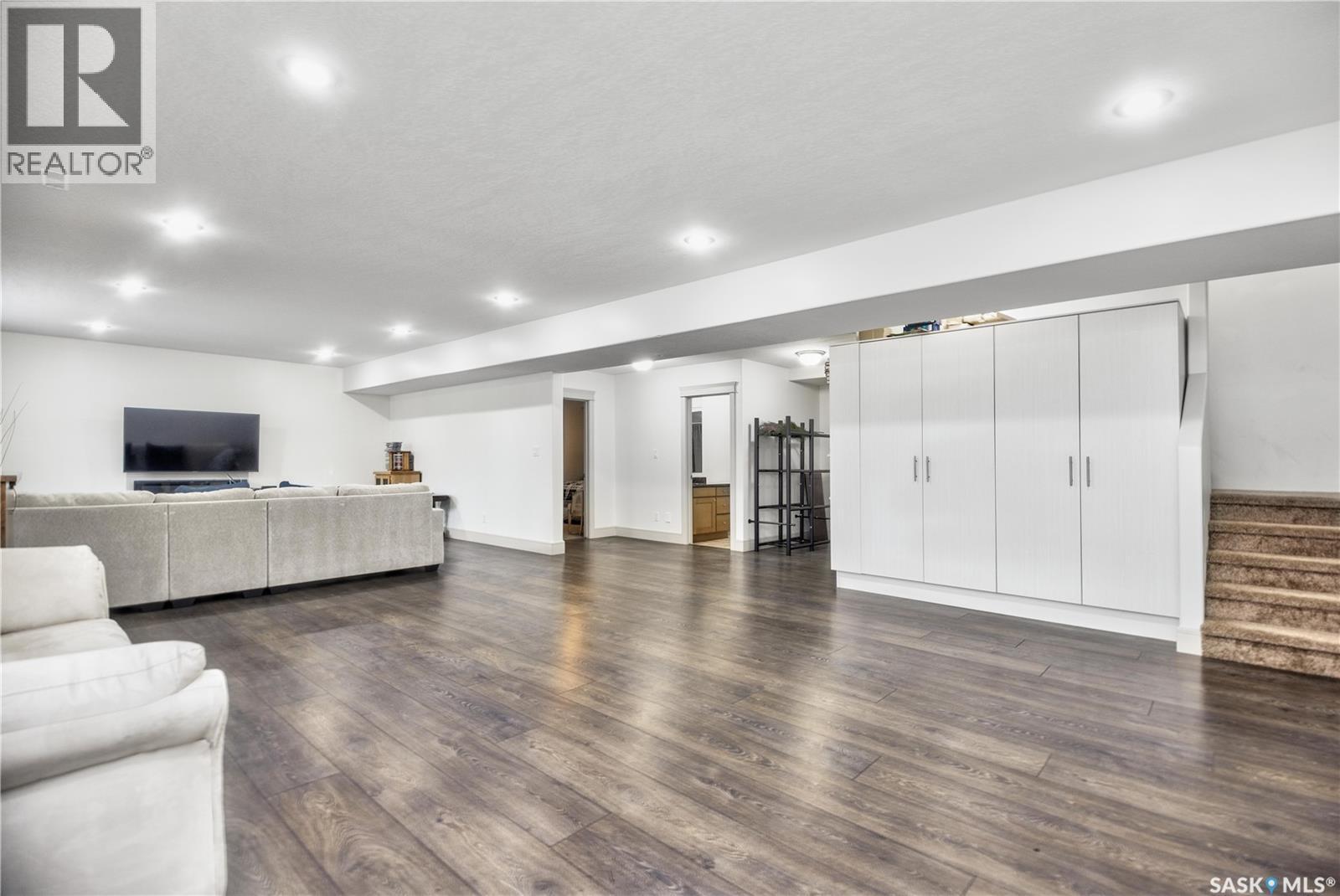 2966 Lakeview Drive, Prince Albert, SK - Indoor