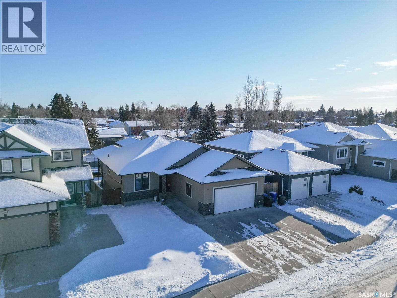 2966 Lakeview Drive, Prince Albert, SK - Outdoor With Facade