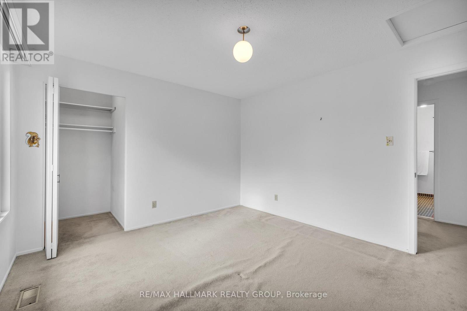 3407 Mccarthy Road, Ottawa, ON - Indoor Photo Showing Other Room